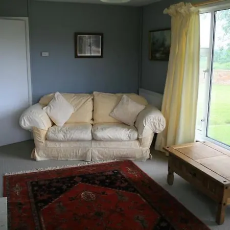 Bungalow In Lovely Setting.Ten Minutes To Longleat North Bradley Exterior photo