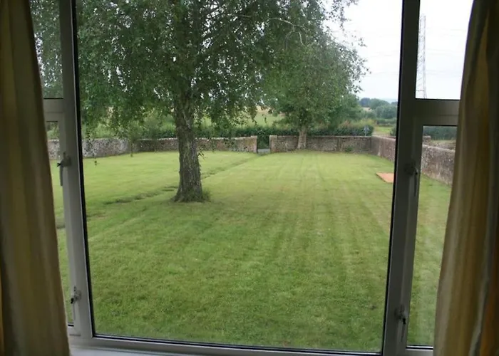 Bungalow In Lovely Setting.Ten Minutes To Longleat